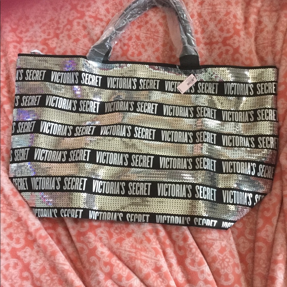 Victoria’s Secret tote bag